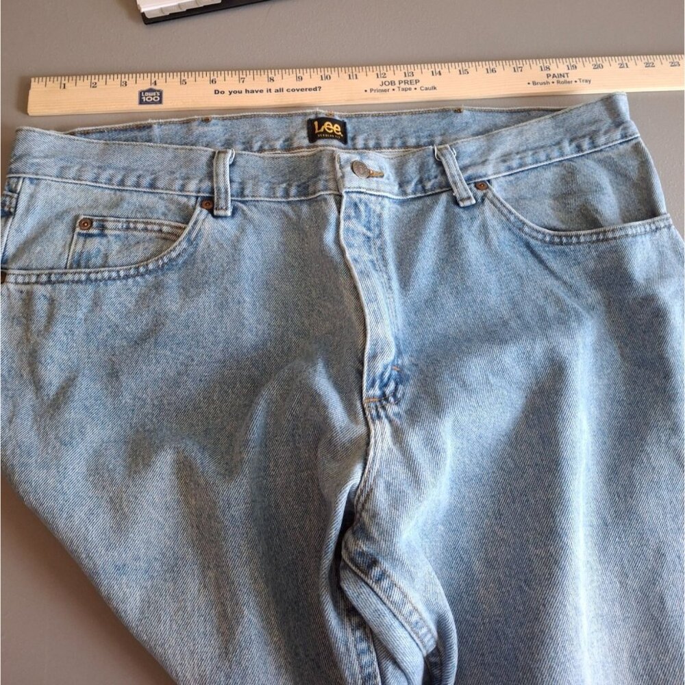 Vintage Lee Regular Fit Straight Leg Jeans Mens 42X28 Blue Light Wash Denim - Picture 5 of 8